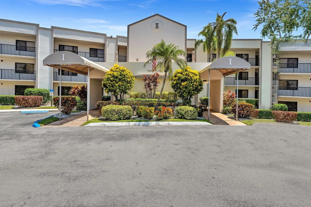 Unit for sale at 10847 W Clairmont Circle, Tamarac, FL 33321