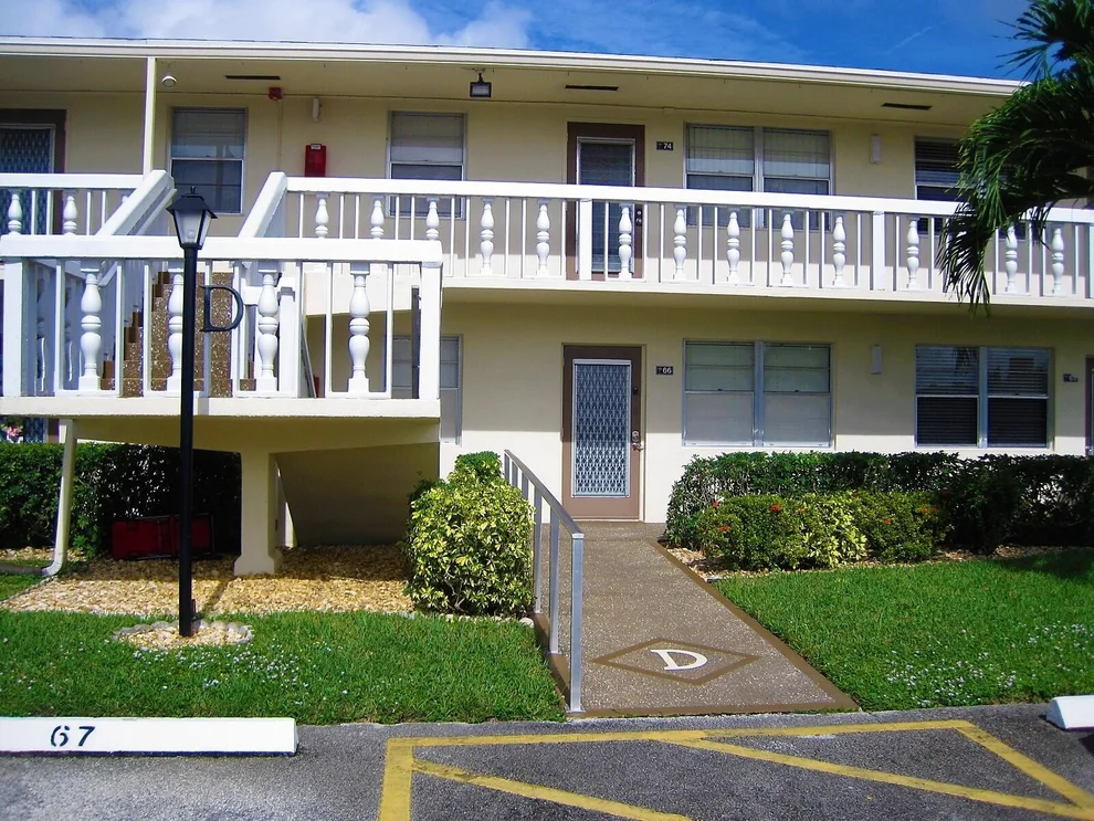 Unit for sale at 68 Markham D, Deerfield Beach, FL 33442