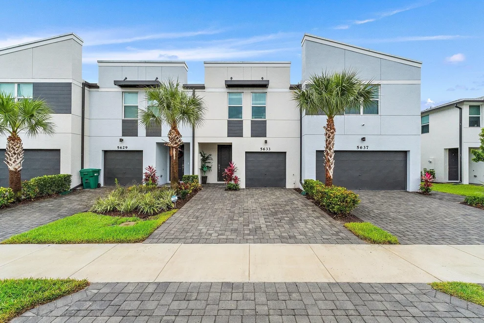 Unit for sale at 5633 Mentmore Drive, West Palm Beach, FL 33407