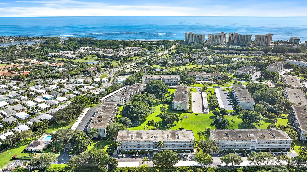 Unit for sale at 300 N Highway A1a, Jupiter, FL 33477