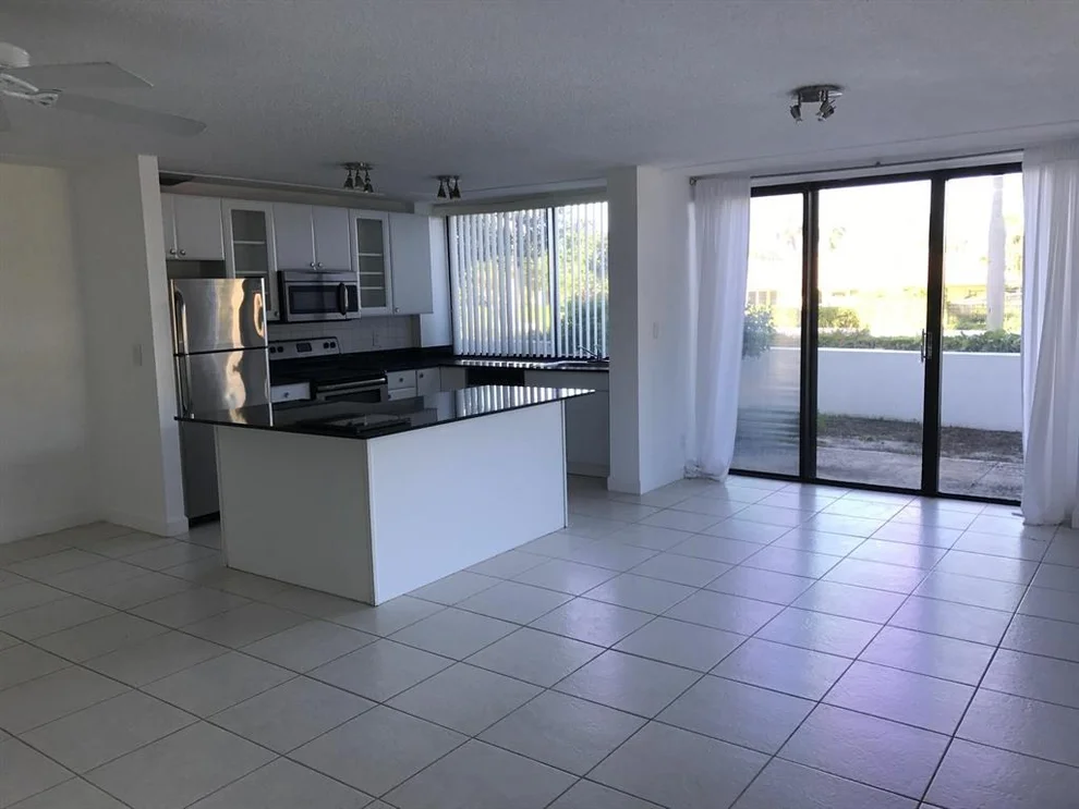 Unit for sale at 1500 Presidential Way, West Palm Beach, FL 33401