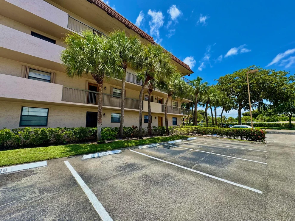 Unit for sale at 4930 E Sabal Palm Boulevard, Tamarac, FL 33319
