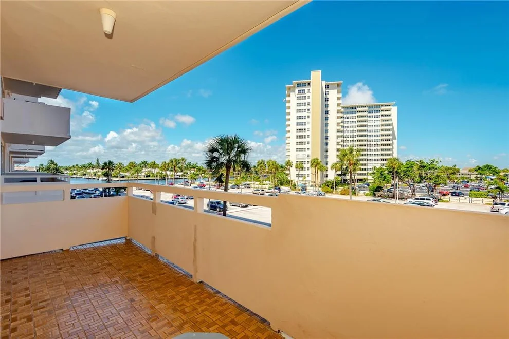 Unit for sale at 3233 NE 34th Street, Fort Lauderdale, FL 33308
