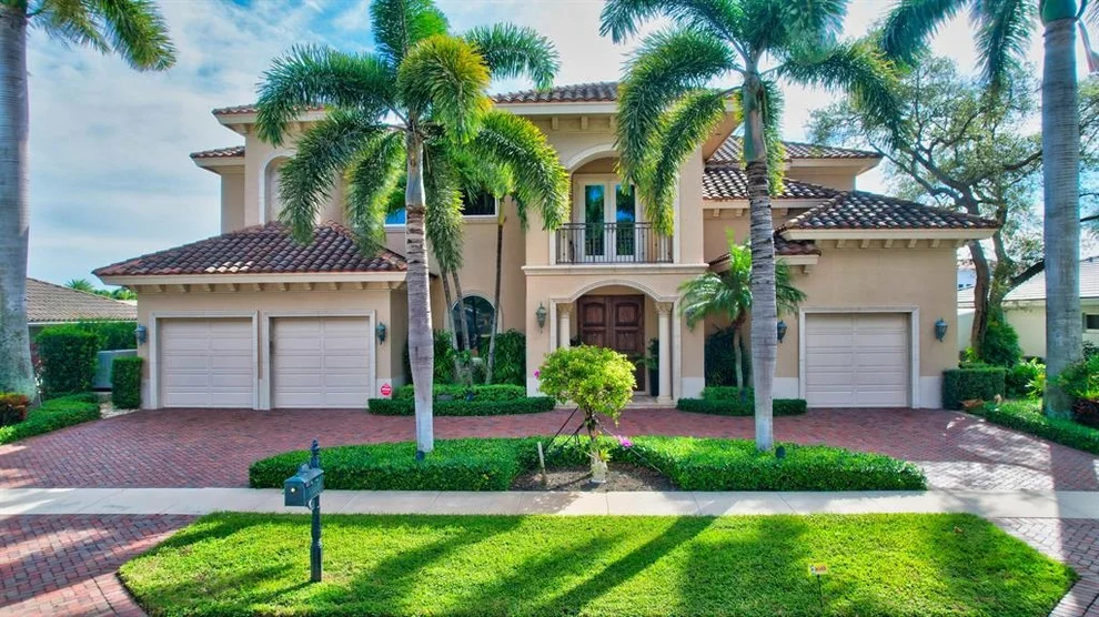 Unit for sale at 698 Carriage Hill Lane, Boca Raton, FL 33486