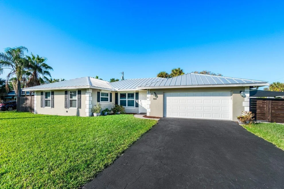 Unit for sale at 1001 SW 12th Road, Boca Raton, FL 33486