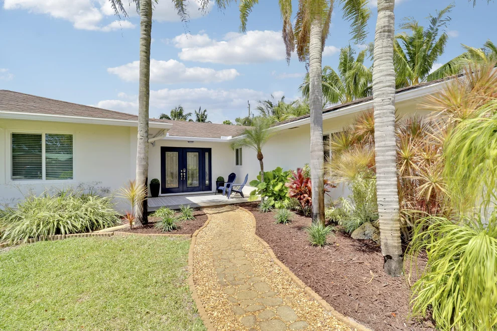 Unit for sale at 19339 W Indies Lane, Tequesta, FL 33469
