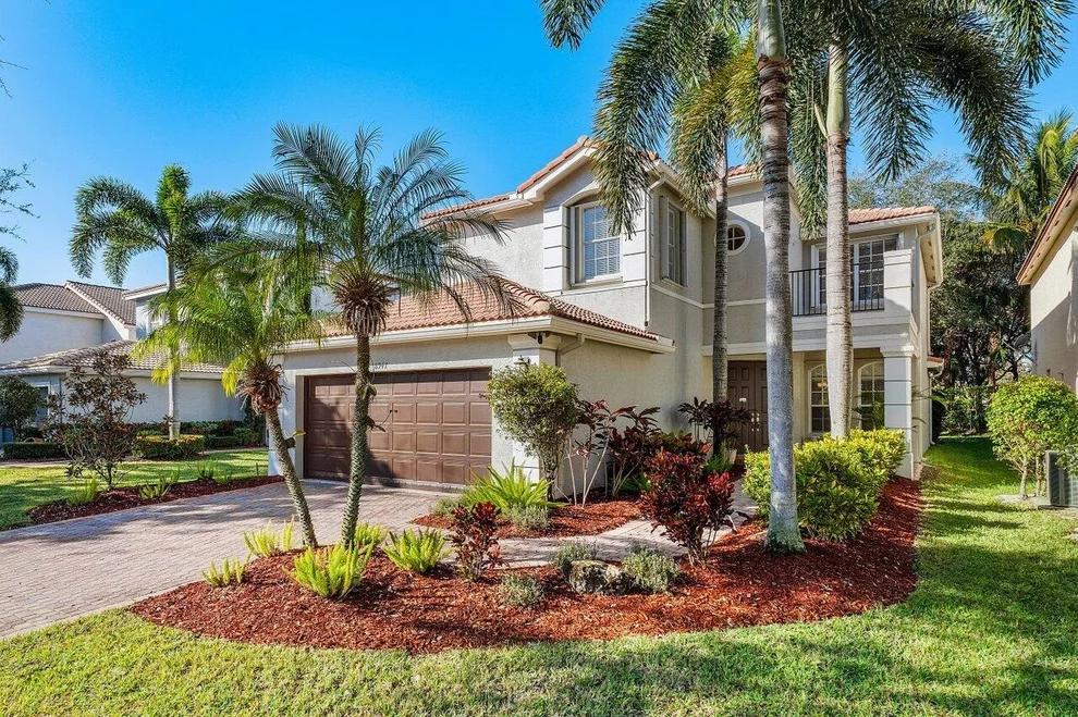 Unit for sale at 8947 Briarwood Meadow Lane, Boynton Beach, FL 33473