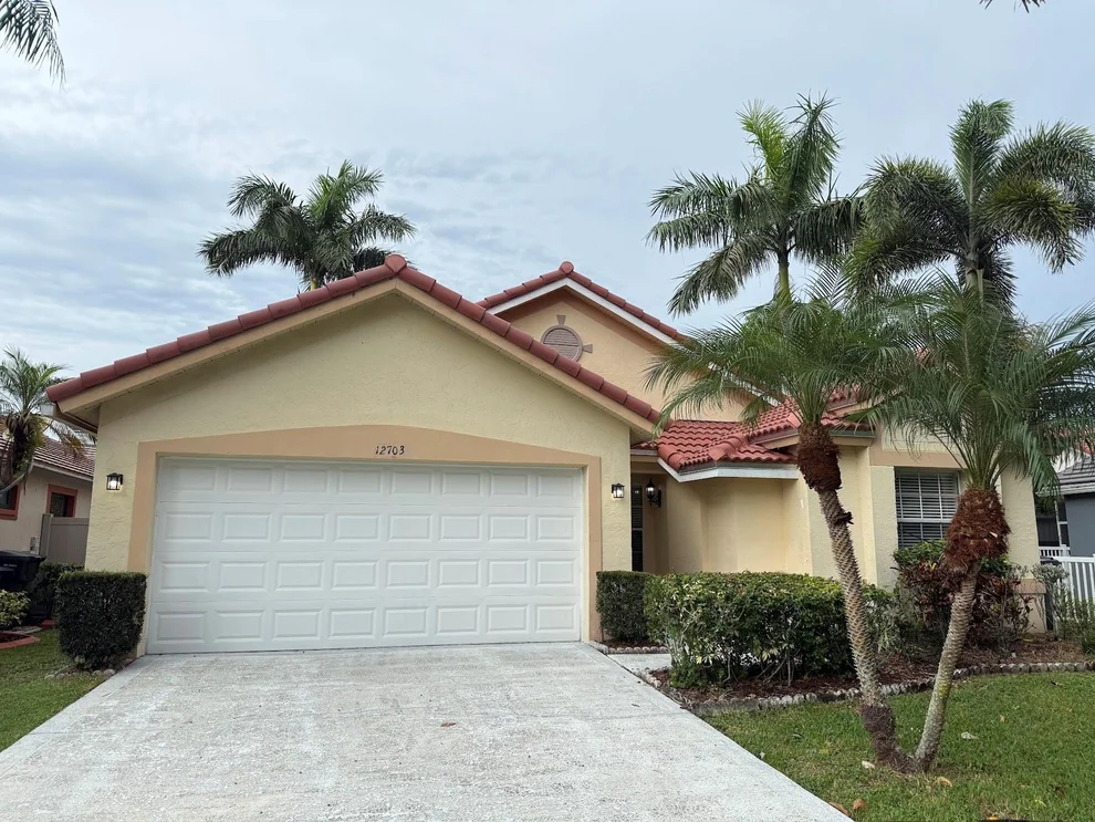 Unit for sale at 12703 White Coral Drive, Wellington, FL 33414