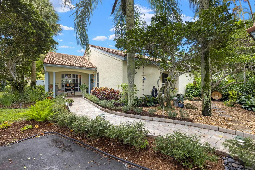 Unit for sale at 2417 Vista Del Prado Drive, Wellington, FL 33414