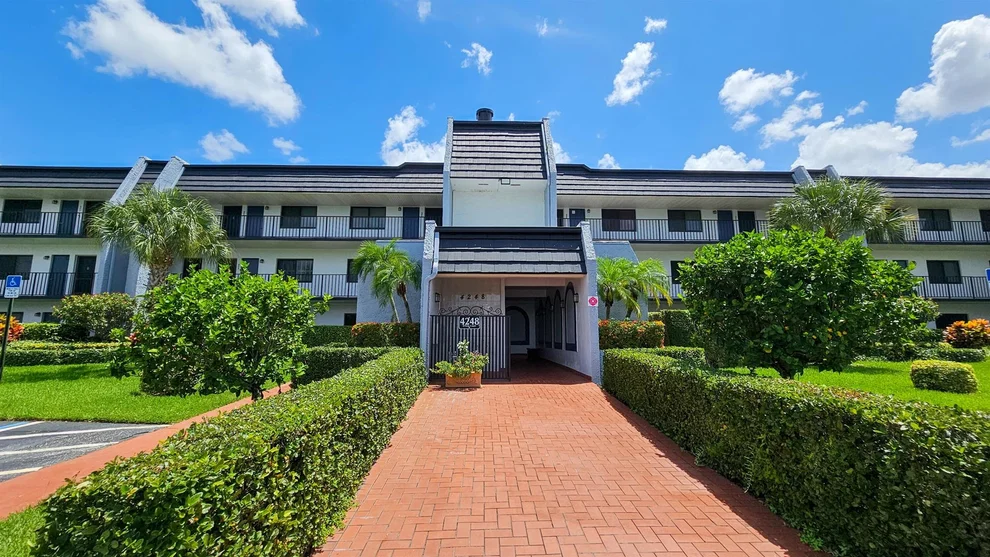 Unit for sale at 4248 Deste Court, Lake Worth, FL 33467