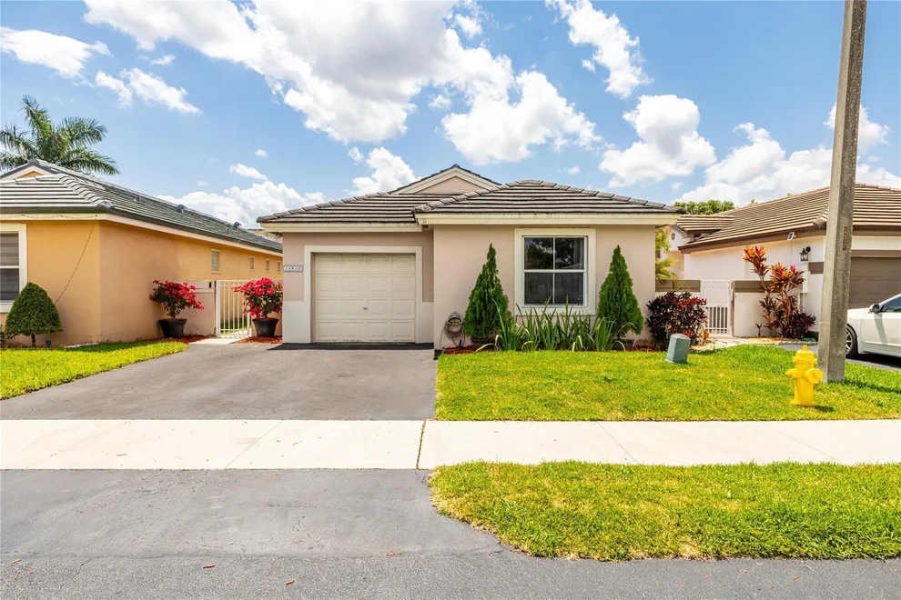 Unit for sale at 14850 SW 70th Place, Davie, FL 33331