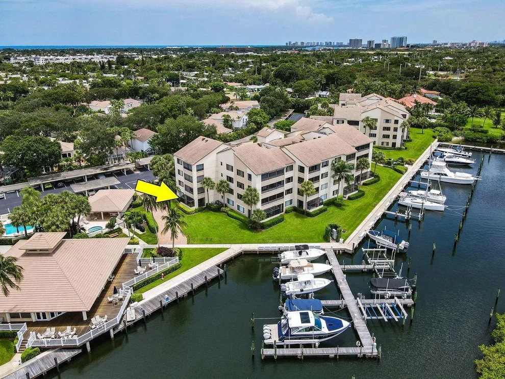 Unit for sale at 817 Oak Harbour Drive, Juno Beach, FL 33408