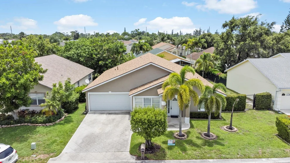 Unit for sale at 1403 Fairway Circle, Greenacres, FL 33413