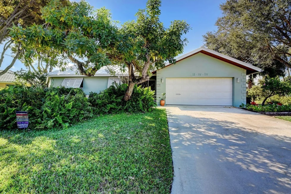 Unit for sale at 249 NW 10th Court, Boca Raton, FL 33486