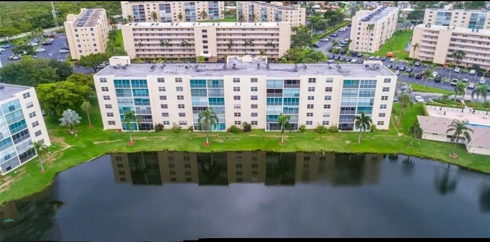 Unit for sale at 131 SE 3rd Avenue, Dania Beach, FL 33004