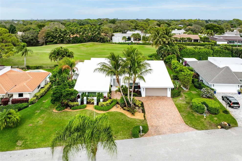Unit for sale at 4877 Pineview Circle, Delray Beach, FL 33445