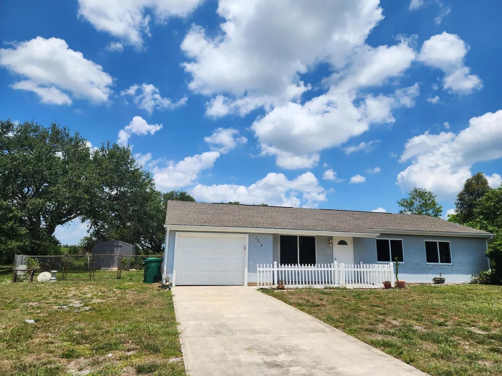 Unit for sale at 1514 SE Faculty Court, Port St Lucie, FL 34952