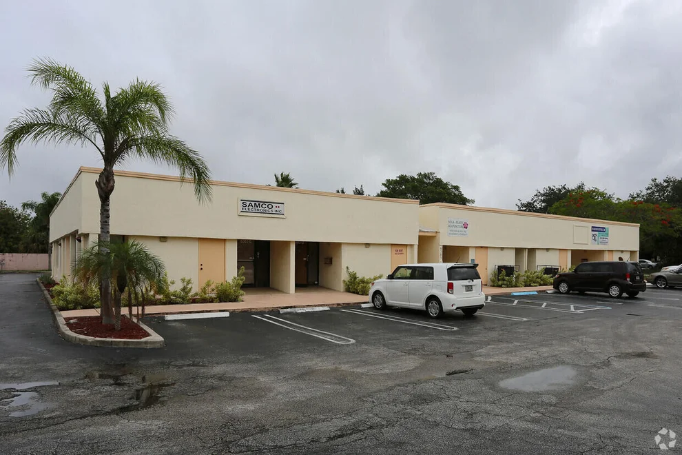 Unit for sale at 6383 10th Avenue N, Greenacres, FL 
