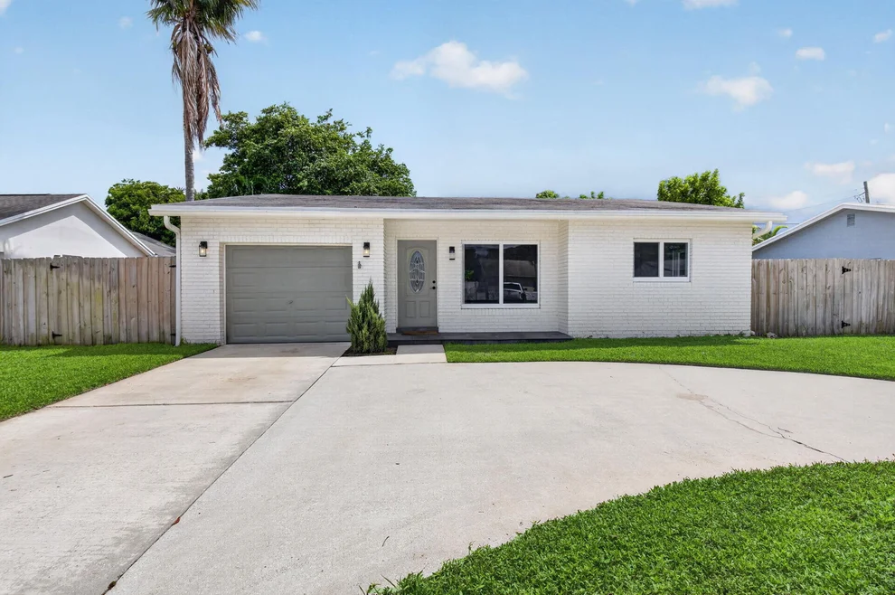 Unit for sale at 9686 SW 2ND Street, Boca Raton, FL 33428
