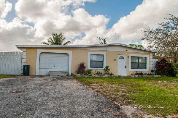 Unit for sale at 3663 Almar Rd Road, Lake Worth, FL 33461