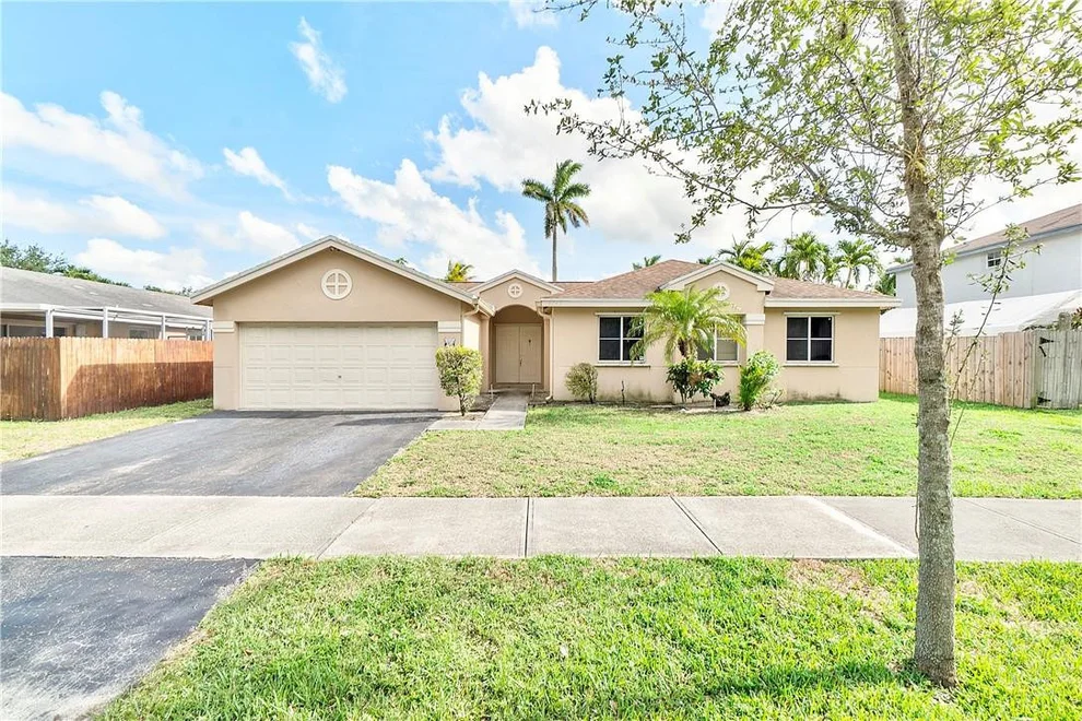 Unit for sale at 4742 NW 15th Street, Coconut Creek, FL 33063