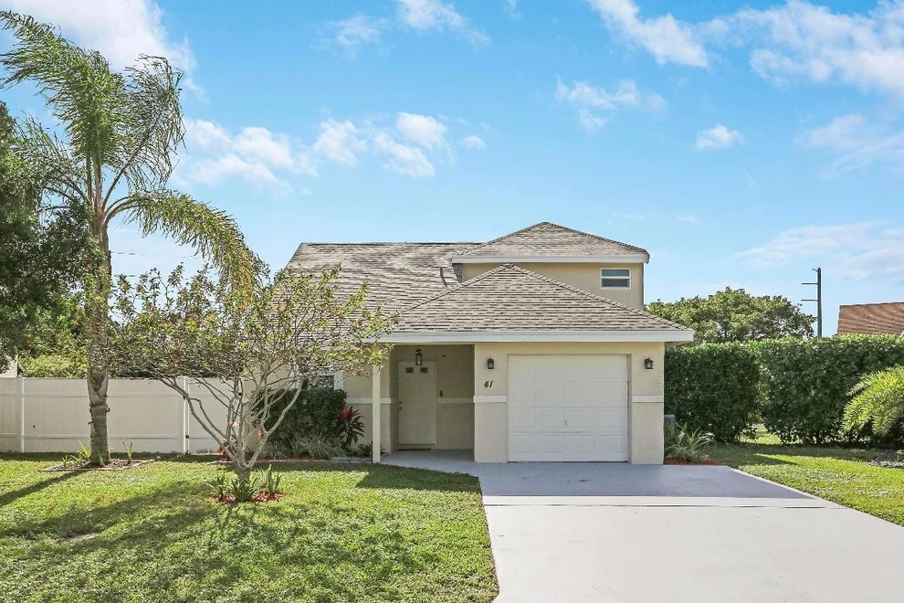 Unit for sale at 41 Tara Lakes Drive E, Boynton Beach, FL 33436
