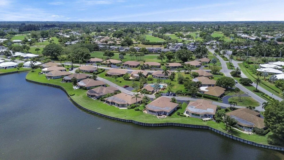Unit for sale at 302 Cedar Key Circle, Atlantis, FL 33462