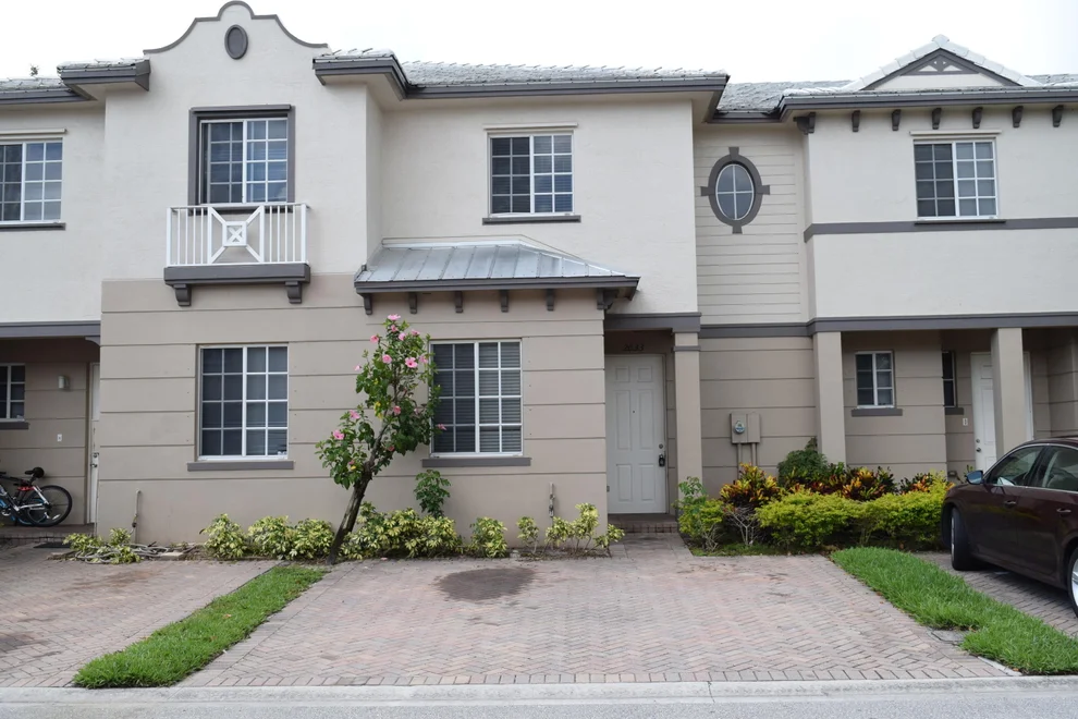Unit for sale at 2033 Nassau Drive, Riviera Beach, FL 33404