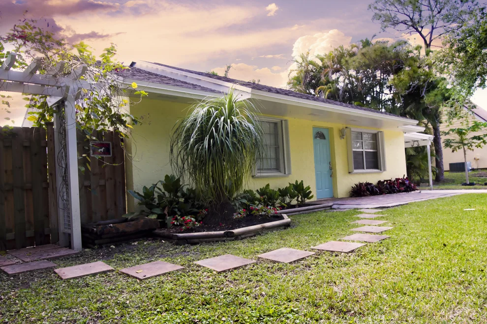 Unit for sale at 7709 1st Terrace, Lake Worth, FL 33463