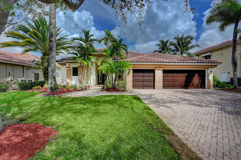 Unit for sale at 12261 NW 48 Drive, Coral Springs, FL 33076