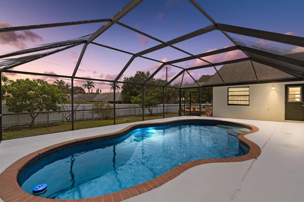 Unit for sale at 488 NW 13th Street, Boca Raton, FL 33432