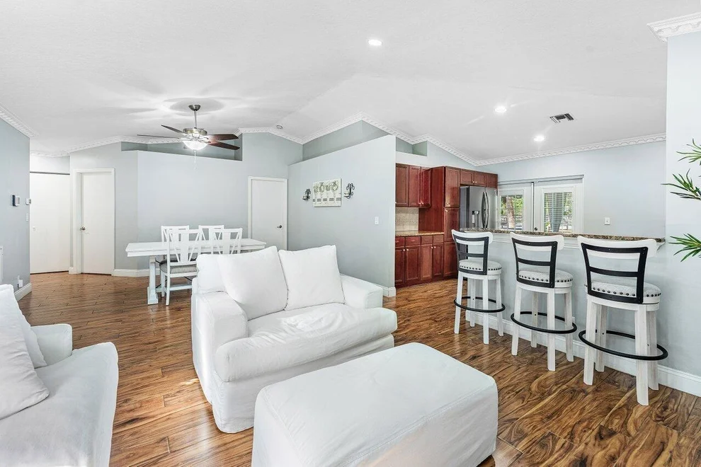 Unit for sale at 5418 Club Circle, Haverhill, FL 33415