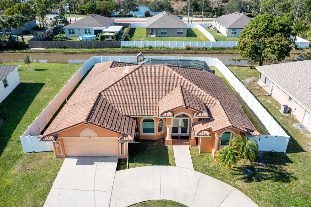 Unit for sale at 2272 SE Lucaya Street, Port St Lucie, FL 34952