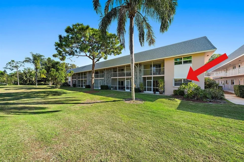 Unit for sale at 18081 SE Country Club Drive, Jupiter, FL 33469