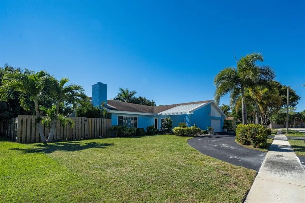 Unit for sale at 1520 SW 13th Street, Boca Raton, FL 33486
