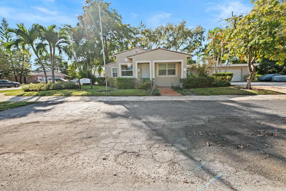 Unit for sale at 1901 SE 4th Avenue, Fort Lauderdale, FL 33316