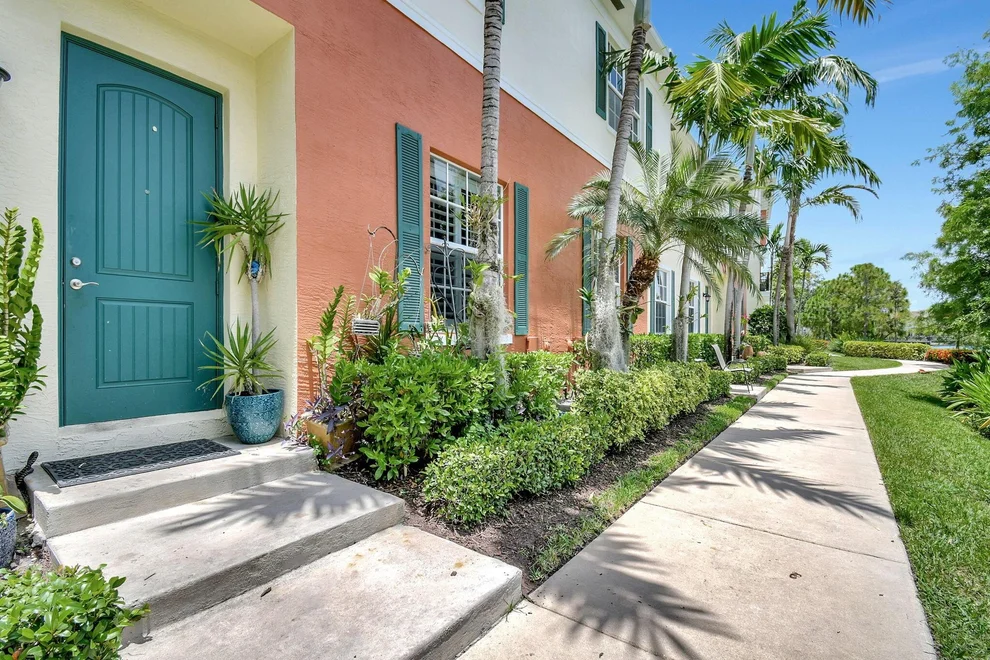 Unit for sale at 264 SW 6 Court, Pompano Beach, FL 33060