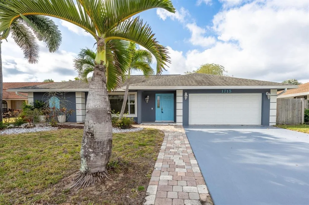 Unit for sale at 1715 22nd Ave N, Lake Worth Beach, FL 33460