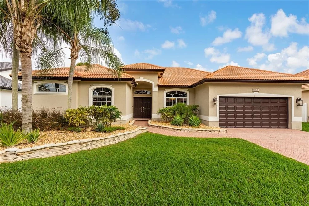 Unit for sale at 16535 N Mariposa Circle, Pembroke Pines, FL 33331