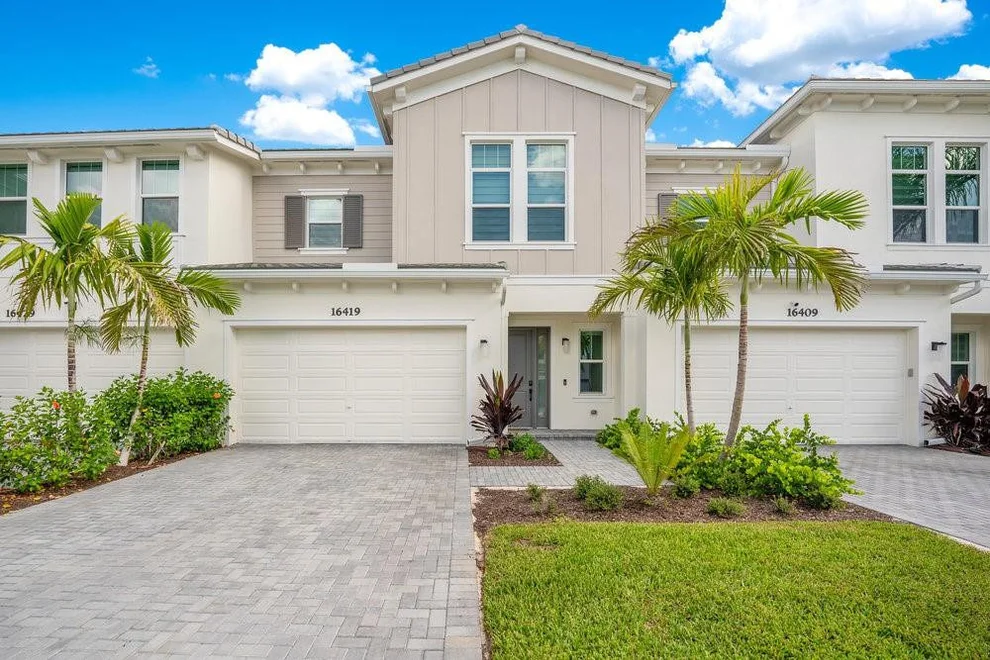 Unit for sale at 16419 Oakview Drive, Westlake, FL 33470