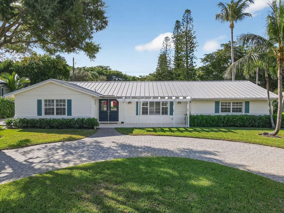 Unit for sale at 700 Lakeside Circle, North Palm Beach, FL 33408