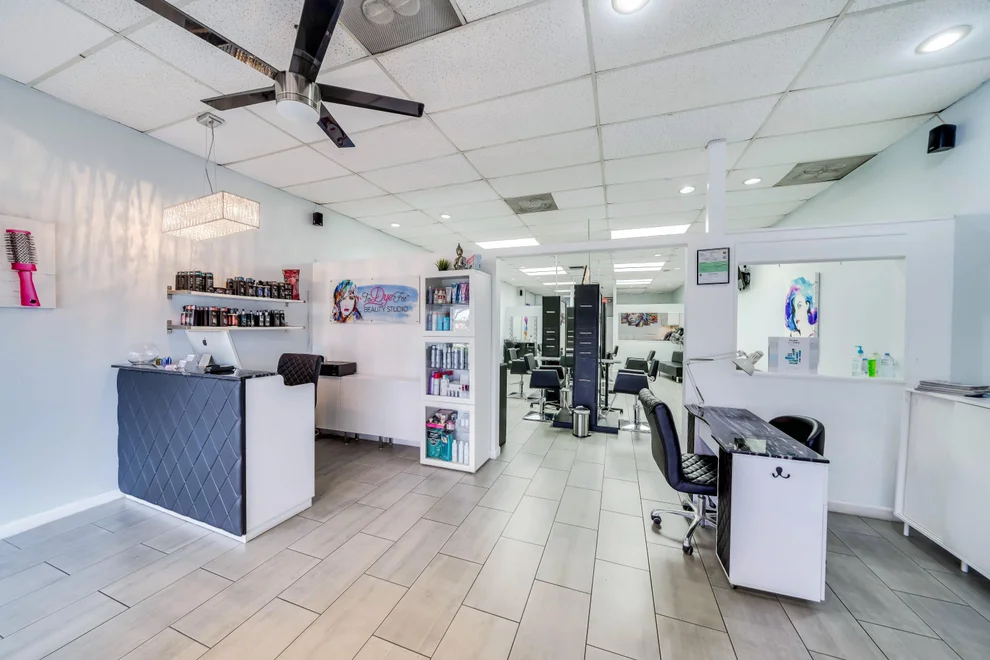 Unit for sale at 1471 N Palm Avenue, Pembroke Pines, FL 33026
