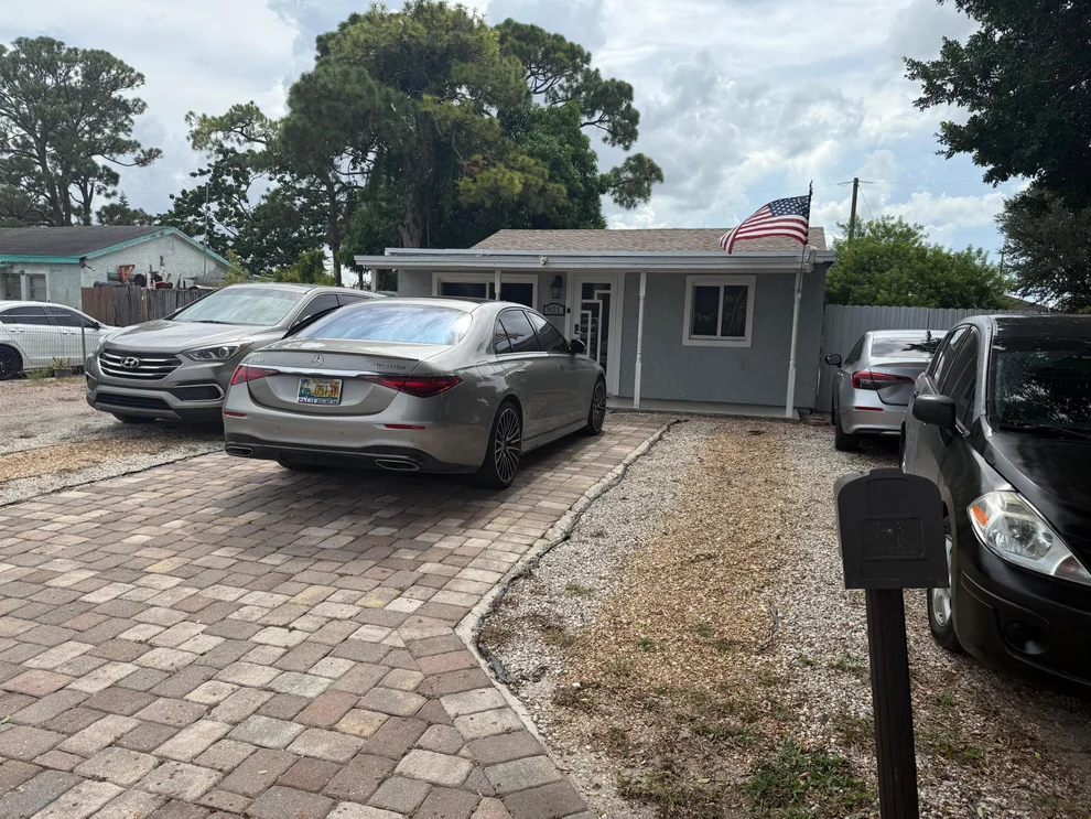 Unit for sale at 921 State Street, Lake Worth, FL 33461