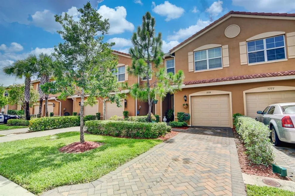 Unit for sale at 5779 Monterra Club Drive, Lake Worth, FL 33463