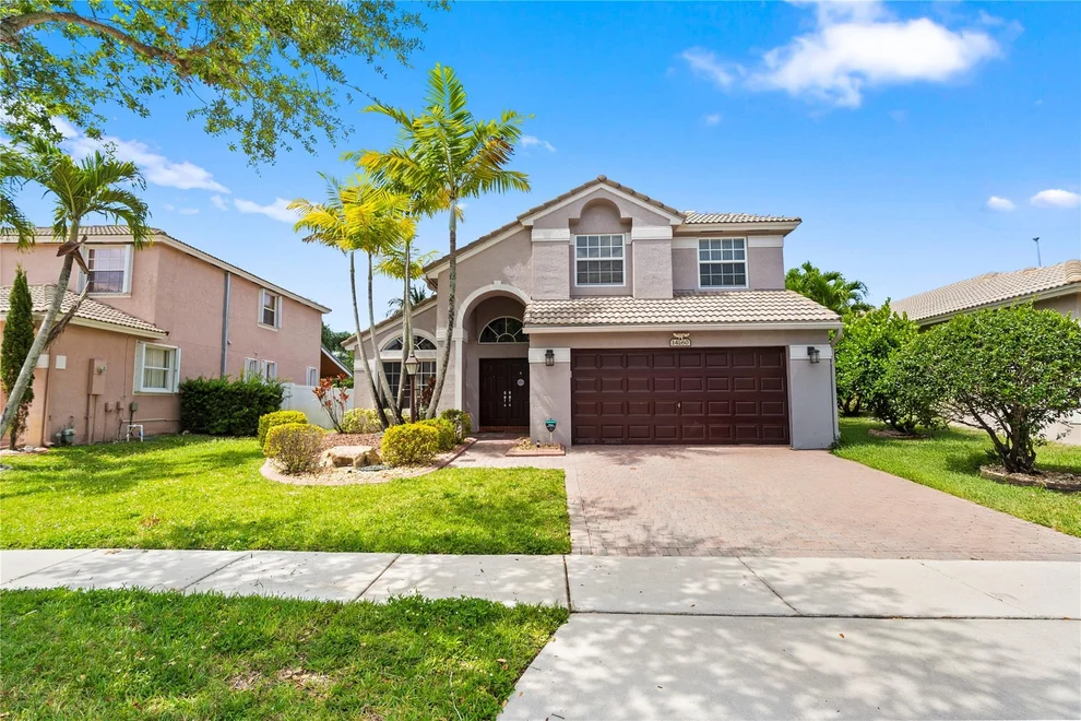 Unit for sale at 14260 NW 18th Place, Pembroke Pines, FL 33028