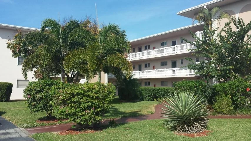 Unit for sale at 2811 Garden Drive S, Palm Springs, FL 33461