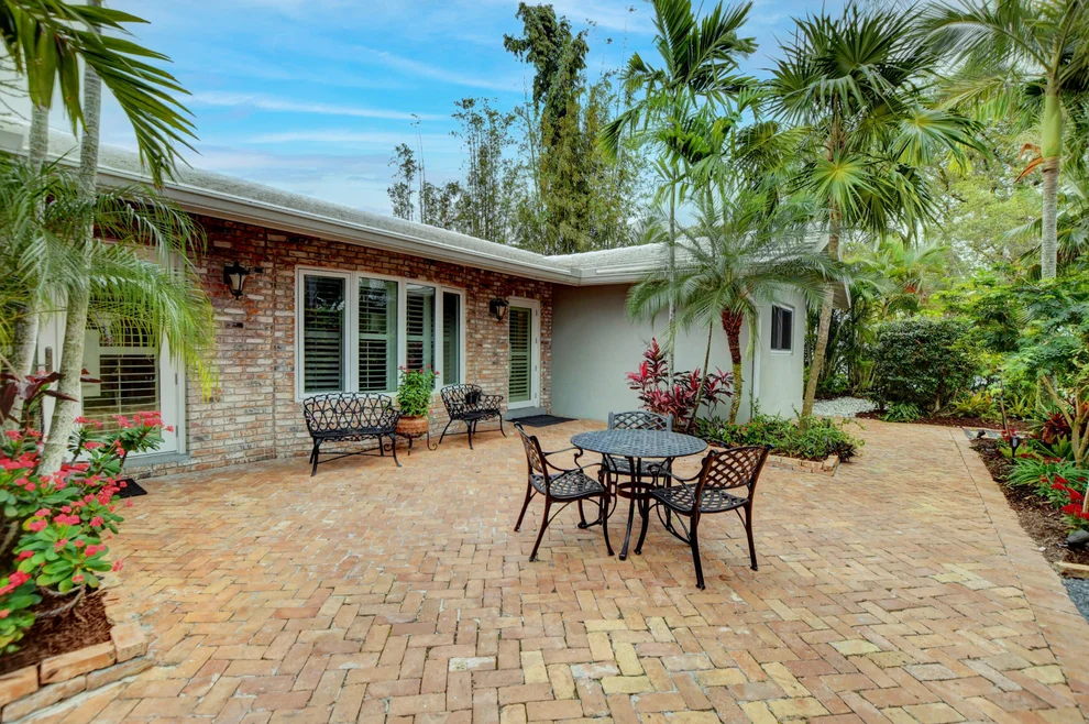 Unit for sale at 1099 W Camino Real, Boca Raton, FL 33486