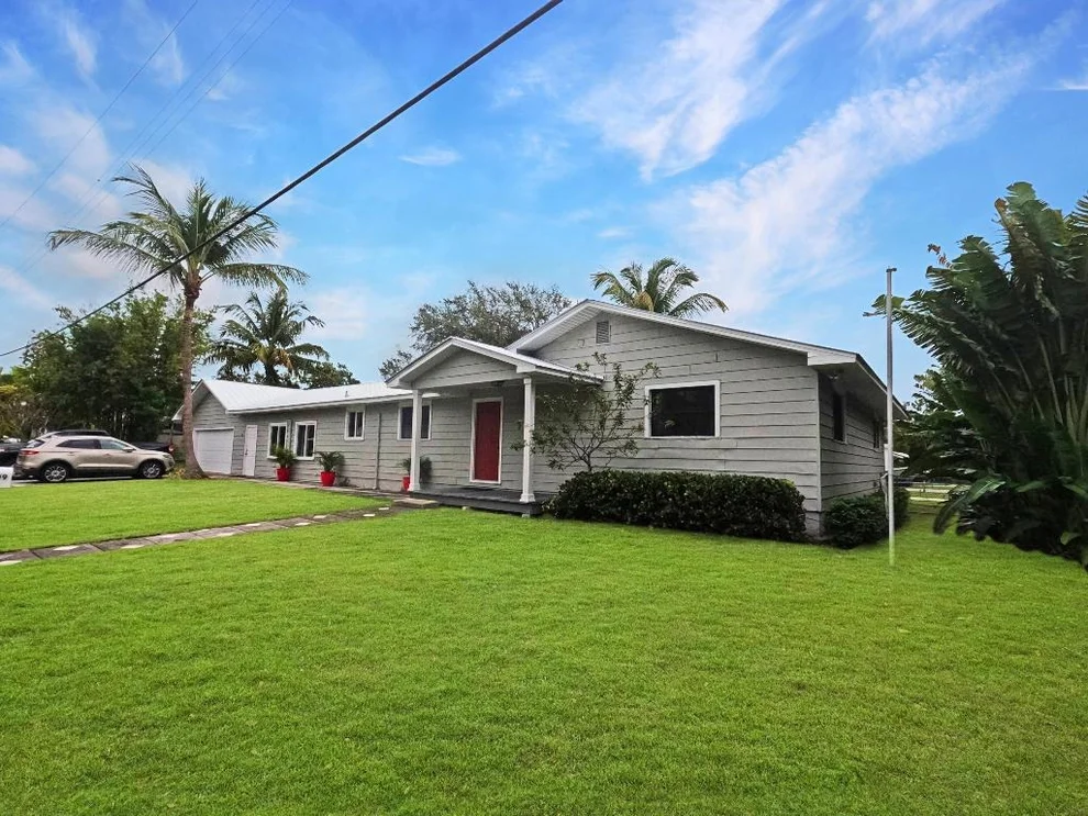 Unit for sale at 509 SW Riverdale Street, Stuart, FL 34994