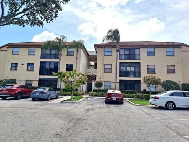 Unit for sale at 5099 Splendido Court, Boynton Beach, FL 33437