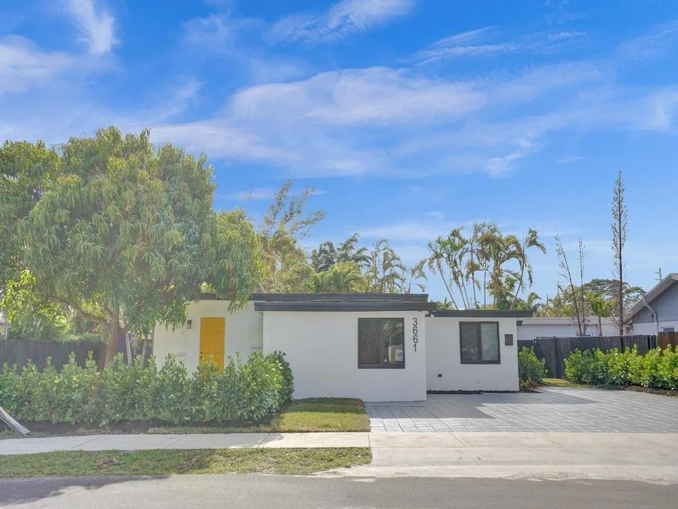 Unit for sale at 3661 NE 8th Avenue, Oakland Park, FL 33334